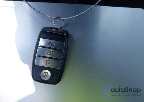 2016 Kia Optima Ex z USA, uszkodzony, nr VIN 5XXGU4L30GG093630